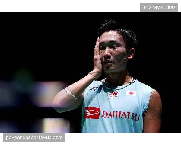 桃田贤斗训练完直接去居酒屋点最贵清酒，这自律和放纵切换得也太丝滑了