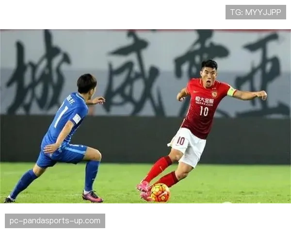 球门球规则详解：允许二次触球的条件和判罚标准解析