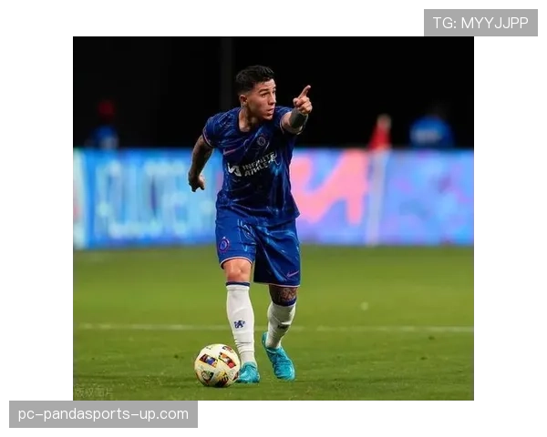 切尔西年轻阵容表现起伏，持续对赛季争冠形势形成制约