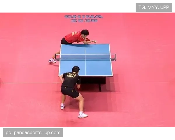 发球干扰规则解析：什么动作会被判违例？